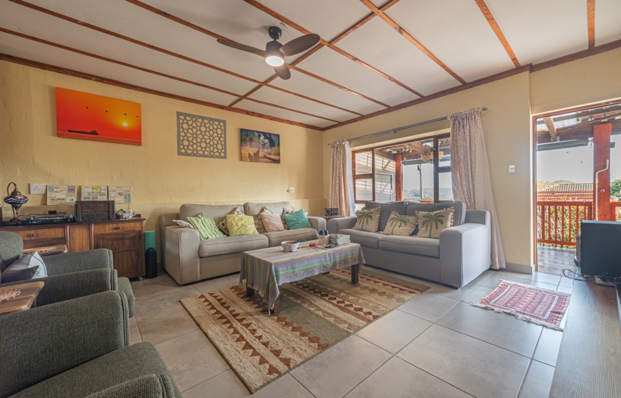 3 Bedroom Property for Sale in Fraaiuitsig Western Cape
